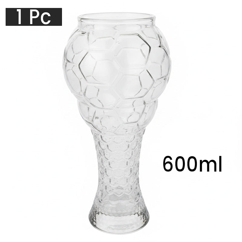 🥳2026 – Most kapható!🥳💞 Több mint 50 000 eladott darab! ⚽🍺 50%-os kedvezmény! Labdarúgó-motívumú söröspohár – 400 ml/600 ml, csúszásgátló textúrájú fogantyú, stabil talp. Tökéletes választás a mérkőzés estéjére! 🏆✨