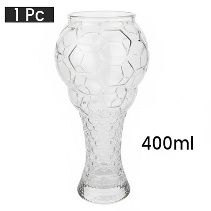 🥳2026 – Most kapható!🥳💞 Több mint 50 000 eladott darab! ⚽🍺 50%-os kedvezmény! Labdarúgó-motívumú söröspohár – 400 ml/600 ml, csúszásgátló textúrájú fogantyú, stabil talp. Tökéletes választás a mérkőzés estéjére! 🏆✨
