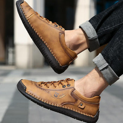 🎁Ultima zi pentru a te bucura de o reducere de 50%, nu o rata! ⏰Fabricați din piele de vițel australiană🐂Suport pentru picioare - ameliorează durerea de picioare✅Impermeabili și antiderapanți, confortabili la mers✅Eleganți și versatili.