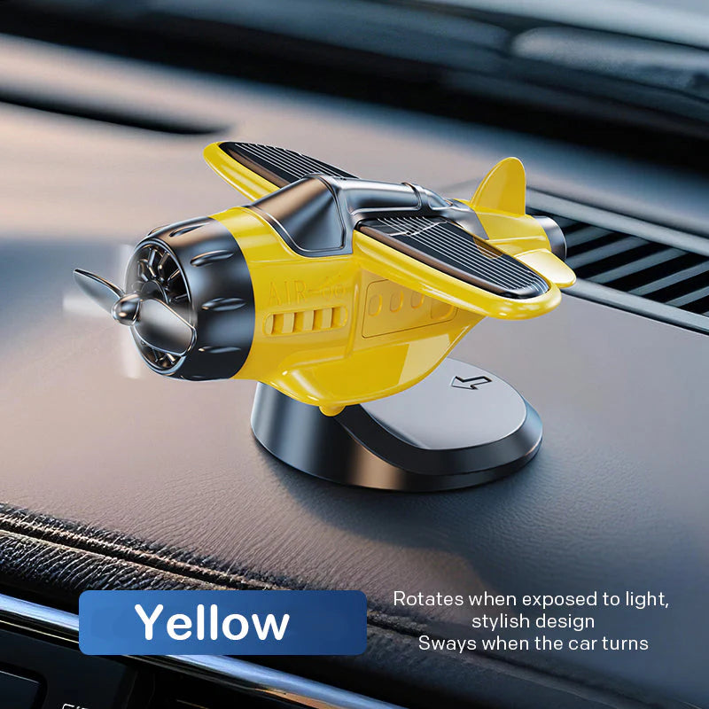 🛩️✨ Napenergiával hajtott repülőgép alakú autófüggő